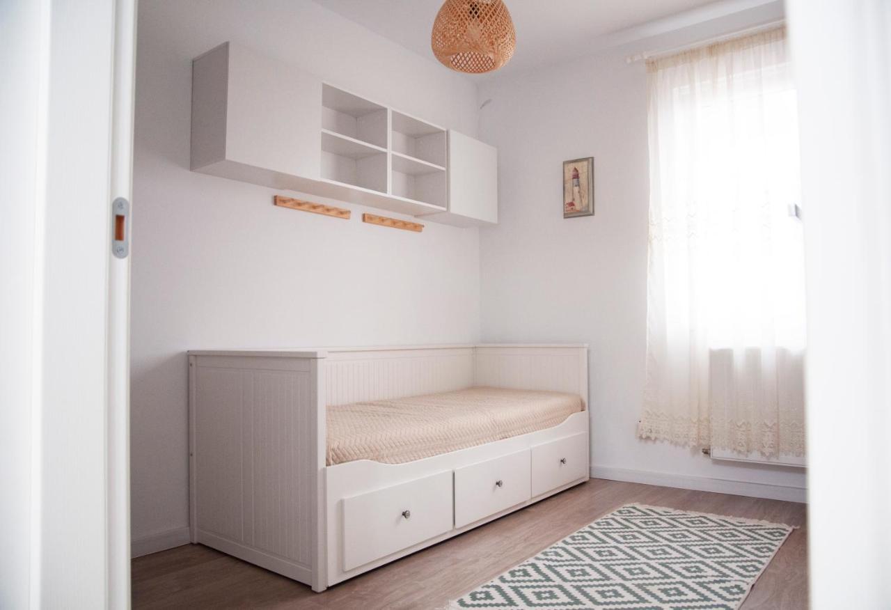 Elis Apartment By Oasis Homes ออราแด ภายนอก รูปภาพ